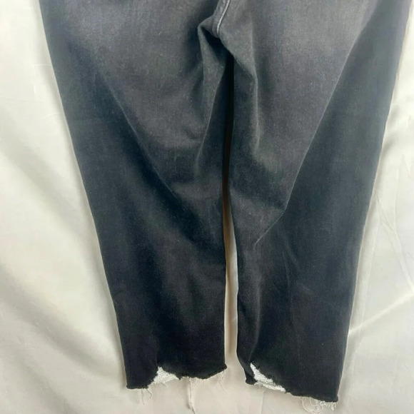 Serra Retreat Joie Rucker Dume High Rise Straight Jeans Size 10 Black Distressed - Picture 9 of 12